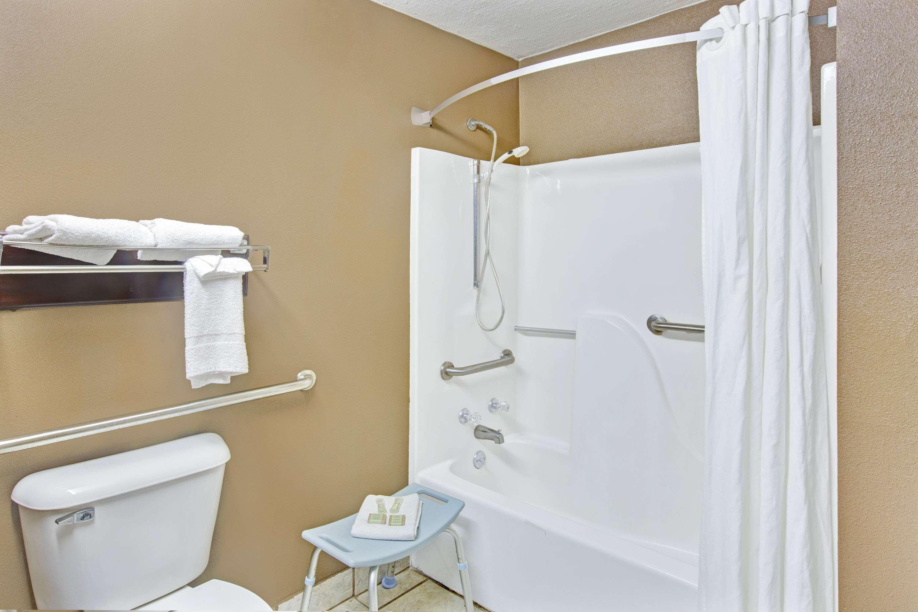 Super 8 By Wyndham Gaffney Otel Dış mekan fotoğraf