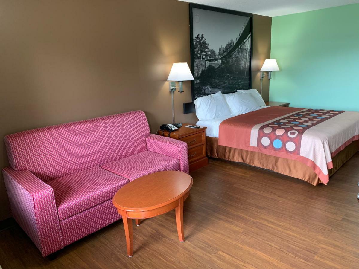 Super 8 By Wyndham Gaffney Otel Dış mekan fotoğraf
